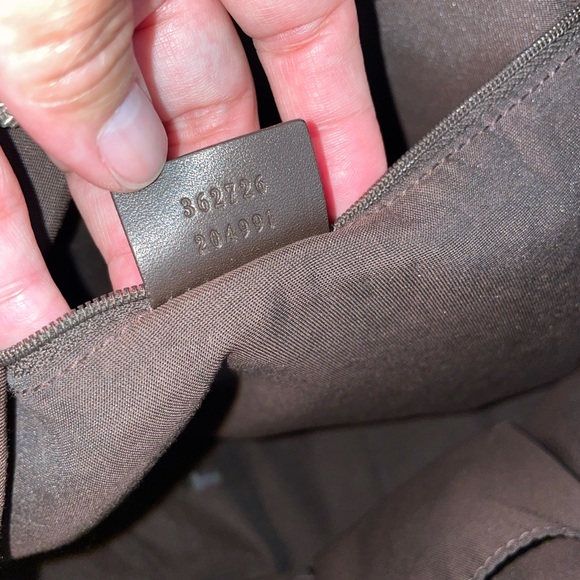 Gucci GG monogram with removable logo key chain - Picture 2 of 6